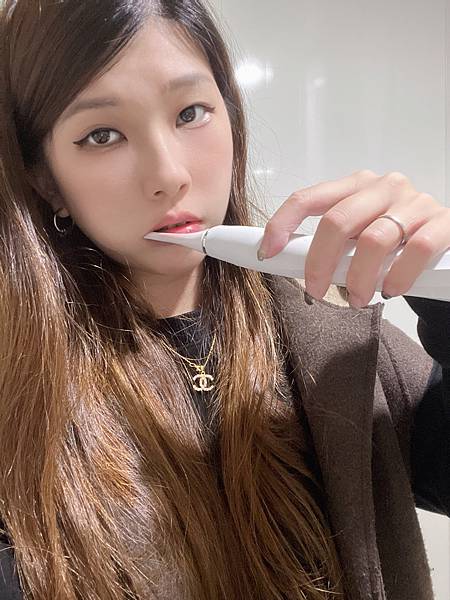 1705297355-3138301797-g_n-iaszm
