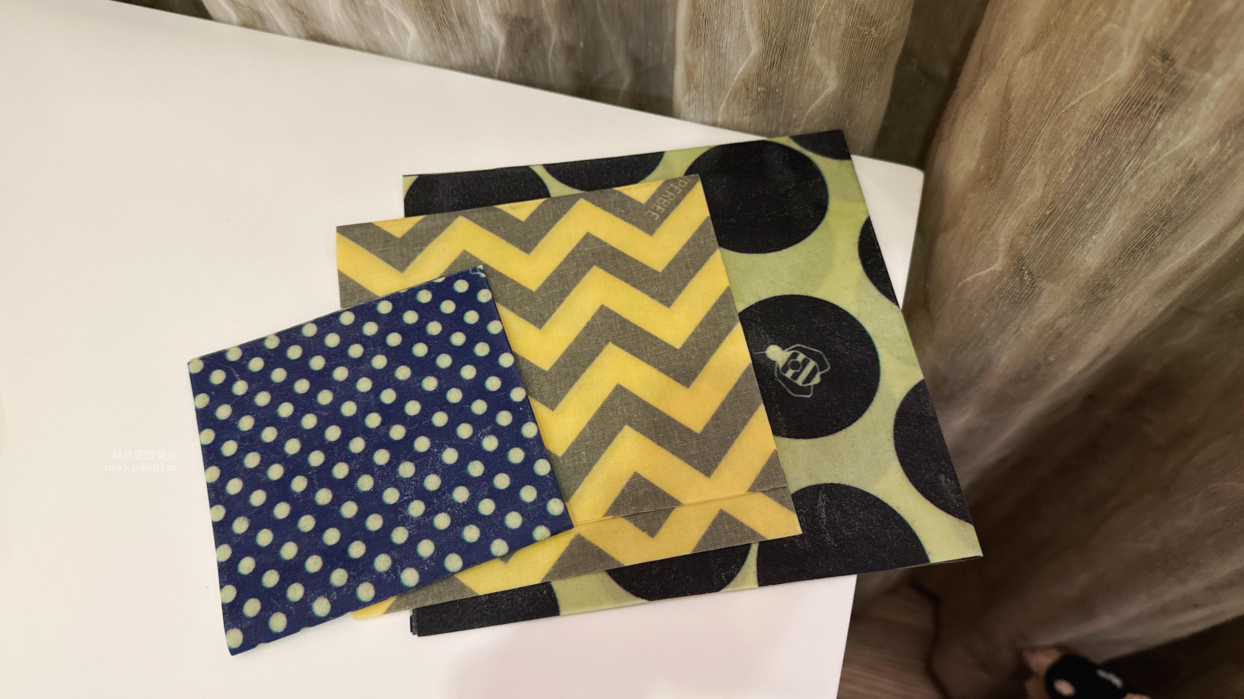 唯心選物 泰國Superbee環保蜂蠟 環保蜂蠟布 天然洗碗絲瓜海綿布 有機棉卸妝墊 洗臉墊 小蜜蜂 生活用品 廚房用品推薦 食物保鮮 永續環境 生物降解 地球環保 - 第3張圖 唯心選物 泰國Superbee環保蜂蠟 環保蜂蠟布 天然洗碗絲瓜海綿布 有機棉卸妝墊 洗臉墊 小蜜蜂 生活用品 廚房用品推薦 食物保鮮 永續環境 生物降解 地球環保