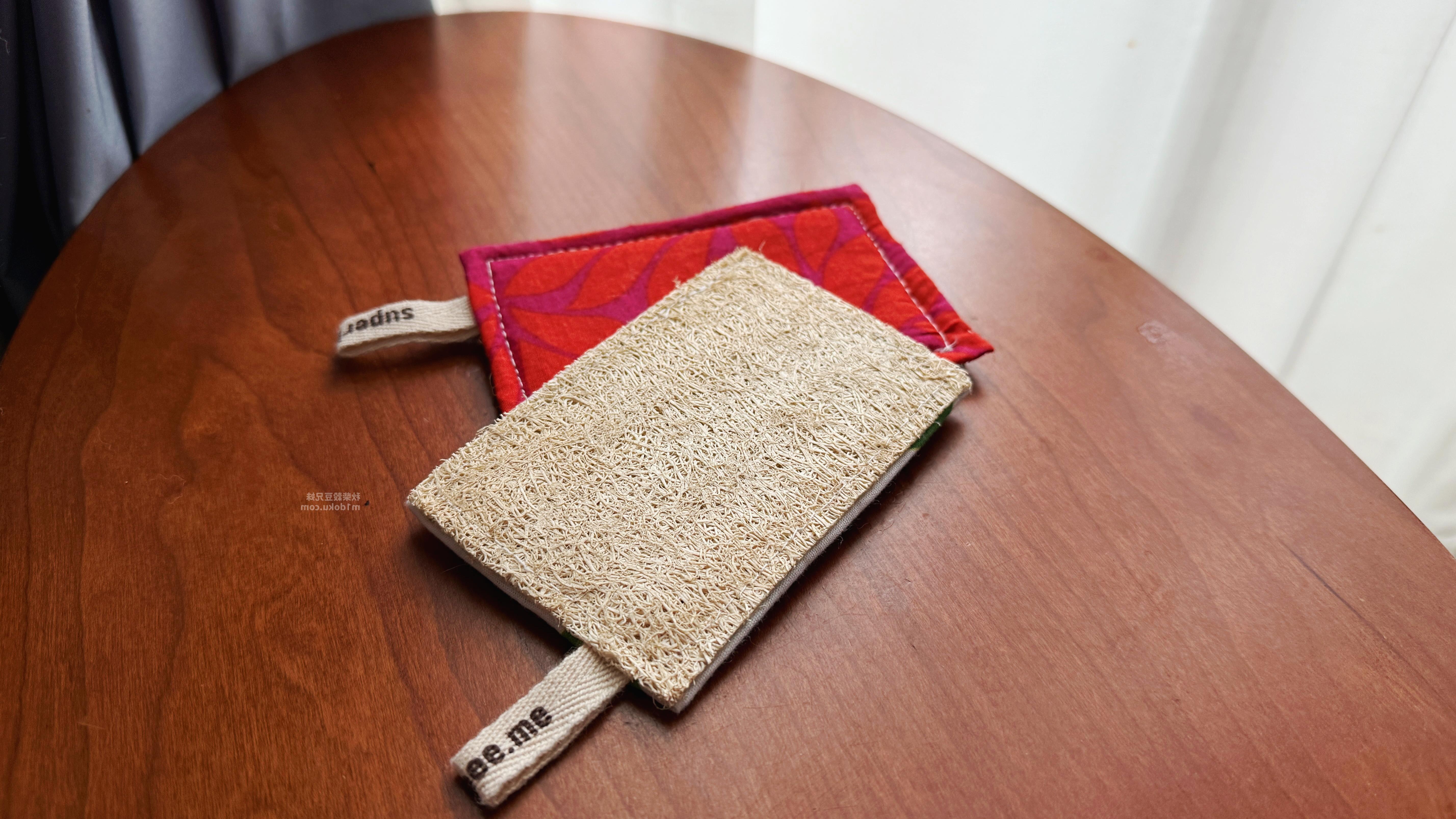 唯心選物 泰國Superbee環保蜂蠟 環保蜂蠟布 天然洗碗絲瓜海綿布 有機棉卸妝墊 洗臉墊 小蜜蜂 生活用品 廚房用品推薦 食物保鮮 永續環境 生物降解 地球環保 - 第16張圖 唯心選物 泰國Superbee環保蜂蠟 環保蜂蠟布 天然洗碗絲瓜海綿布 有機棉卸妝墊 洗臉墊 小蜜蜂 生活用品 廚房用品推薦 食物保鮮 永續環境 生物降解 地球環保