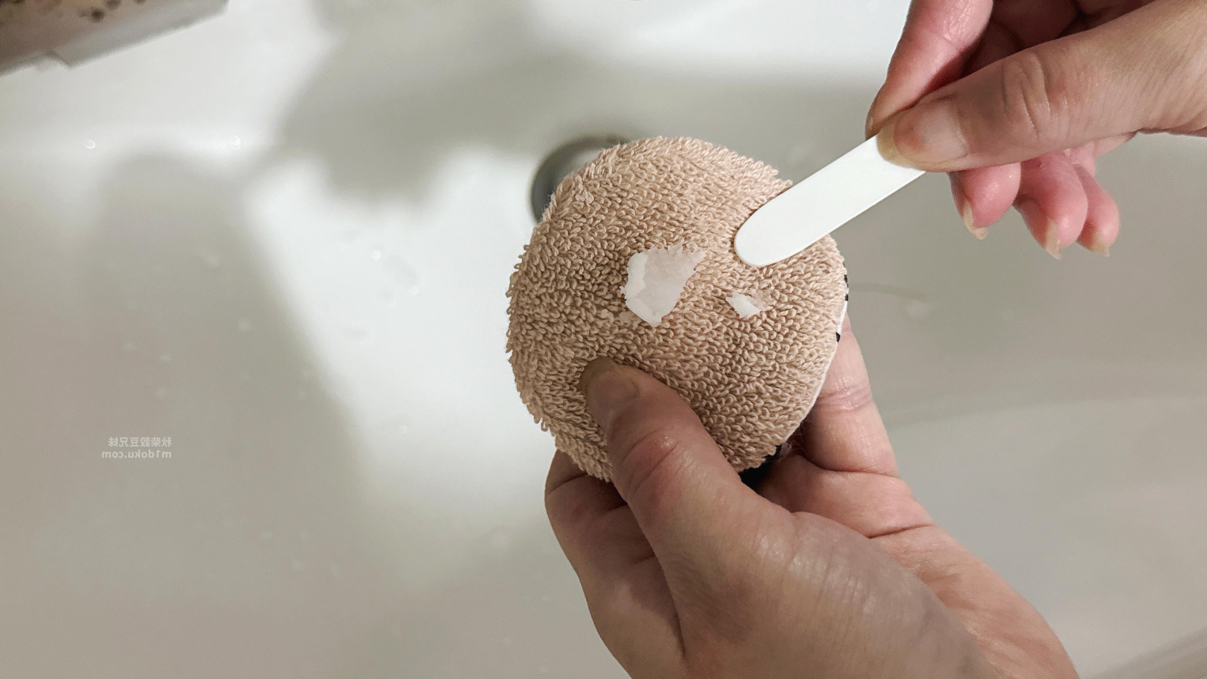 唯心選物 泰國Superbee環保蜂蠟 環保蜂蠟布 天然洗碗絲瓜海綿布 有機棉卸妝墊 洗臉墊 小蜜蜂 生活用品 廚房用品推薦 食物保鮮 永續環境 生物降解 地球環保 - 第20張圖 唯心選物 泰國Superbee環保蜂蠟 環保蜂蠟布 天然洗碗絲瓜海綿布 有機棉卸妝墊 洗臉墊 小蜜蜂 生活用品 廚房用品推薦 食物保鮮 永續環境 生物降解 地球環保