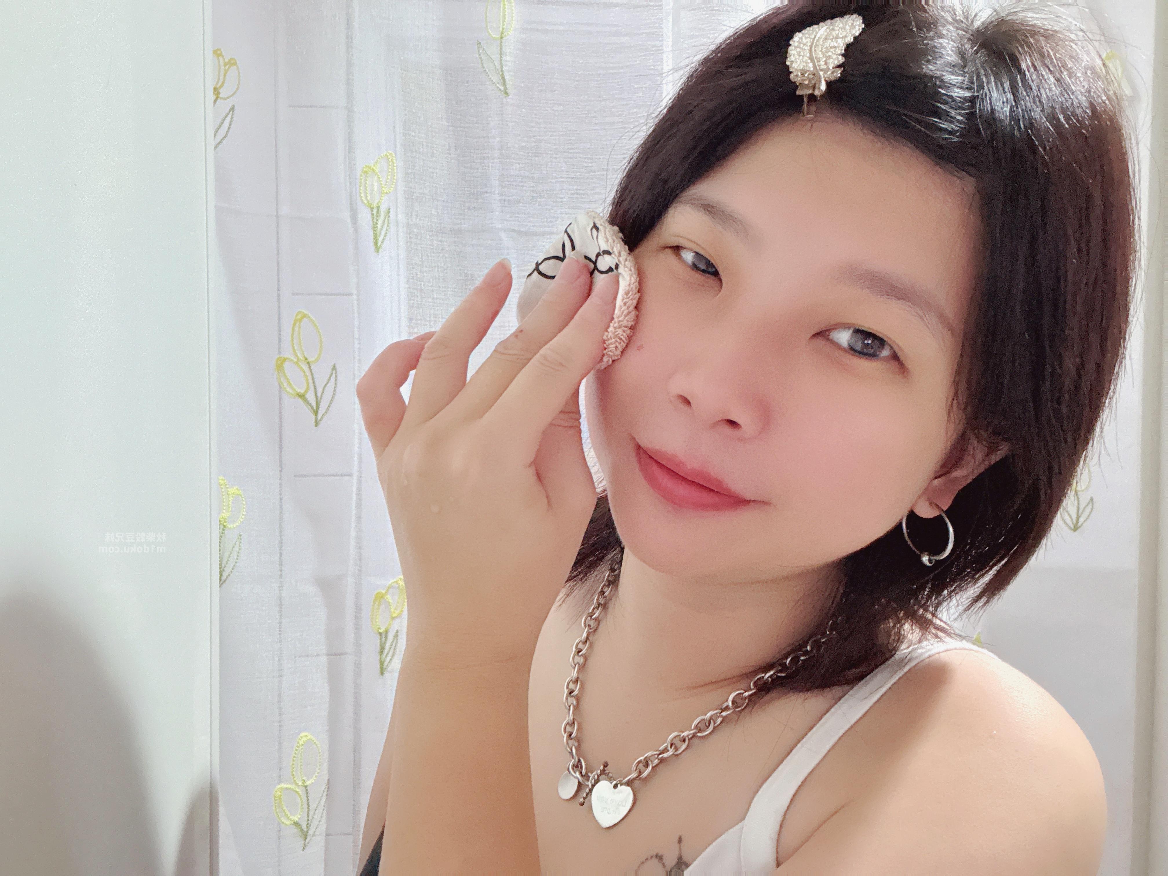 唯心選物 泰國Superbee環保蜂蠟 環保蜂蠟布 天然洗碗絲瓜海綿布 有機棉卸妝墊 洗臉墊 小蜜蜂 生活用品 廚房用品推薦 食物保鮮 永續環境 生物降解 地球環保 - 第45張圖 唯心選物 泰國Superbee環保蜂蠟 環保蜂蠟布 天然洗碗絲瓜海綿布 有機棉卸妝墊 洗臉墊 小蜜蜂 生活用品 廚房用品推薦 食物保鮮 永續環境 生物降解 地球環保