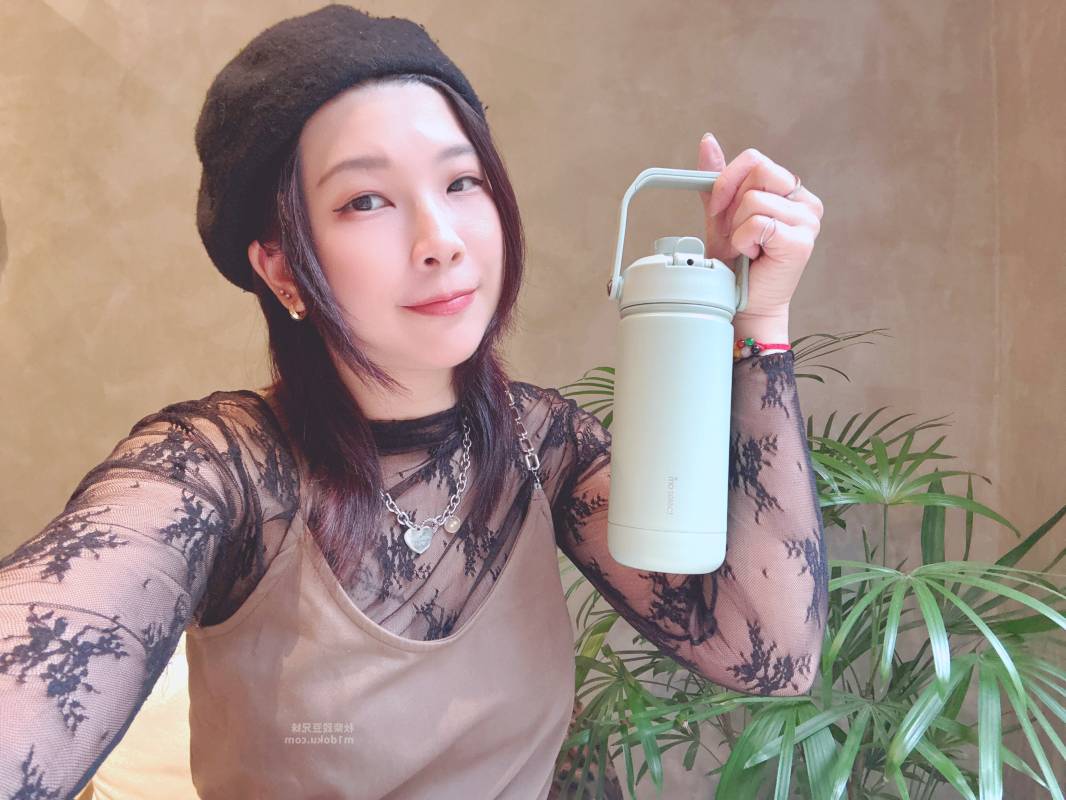 大容量環保杯推薦 mo select換換一杯雙蓋陶瓷塗層真空保溫隨行杯｜陶瓷保溫杯分享 環保杯分享 mo select評價