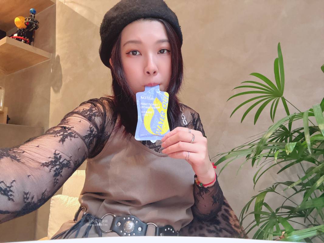美萃MeiCheck甩水曲羨飲好喝嗎?甩水小紫 懶人體態管理新選擇! 開箱實測分享+ 日常飲用心得 - 第5張圖 美萃MeiCheck甩水曲羨飲好喝嗎?甩水小紫 懶人體態管理新選擇! 開箱實測分享+ 日常飲用心得