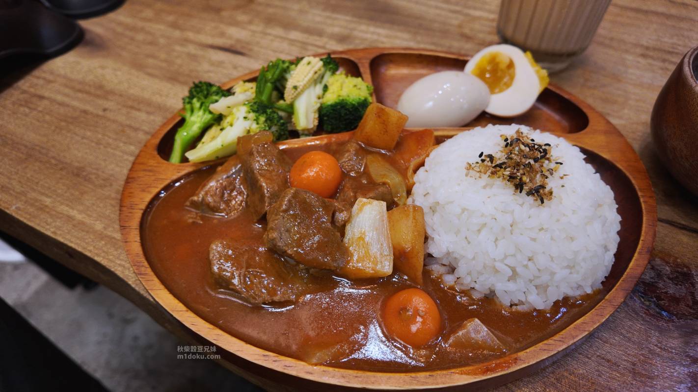 【永和寵物友善餐廳推薦】捲尾巴 Let’s Pet Paws Restaurant|帶毛孩來吃寵物鮮食!超澎湃早午餐、高CP值義大利麵,中永和寵物友善餐廳首選 米豆與米穀的日系美食探險! - 第18張圖 【永和寵物友善餐廳推薦】捲尾巴 Let’s Pet Paws Restaurant|帶毛孩來吃寵物鮮食!超澎湃早午餐、高CP值義大利麵,中永和寵物友善餐廳首選 米豆與米穀的日系美食探險!