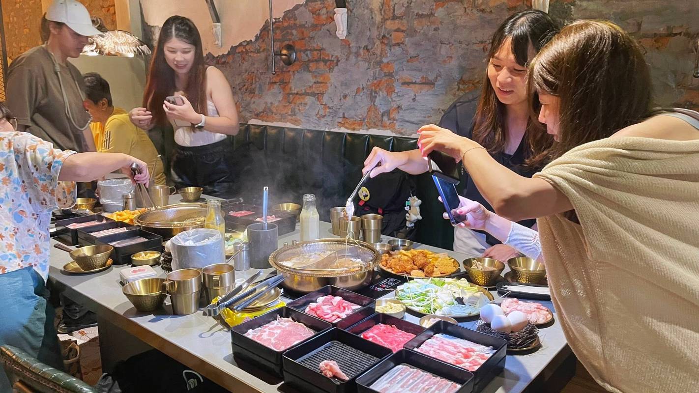 告別痞客邦！自架站的蛻變 部落格架站最佳服務—金城事務所｜部落格搬家之路 全代管主機服務 免費部落格搬家 自媒體