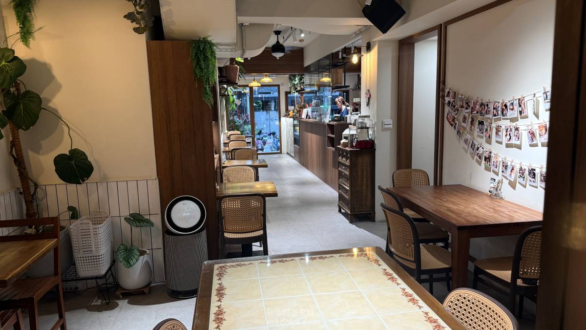內湖寵物友善早午餐|哈妮早樂子咖啡早午餐評價|狗狗可落地可上椅,餐點精緻不膩口,毛孩家庭值得收藏! - 第4張圖 內湖寵物友善早午餐|哈妮早樂子咖啡早午餐評價|狗狗可落地可上椅,餐點精緻不膩口,毛孩家庭值得收藏!